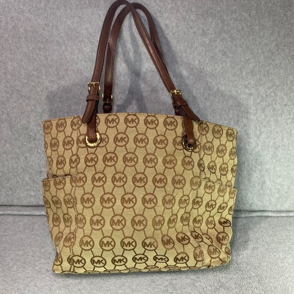 Michael Kors Tote Bag Womens Large Tan Brown Signature Monogram Wallet Set EUC - Picture 2 of 15
